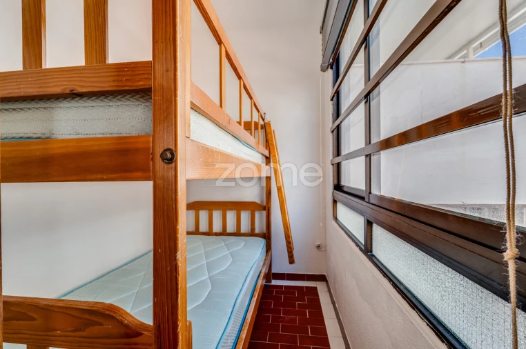 Apartamento T2 para Venda em Quarteira Foto 16