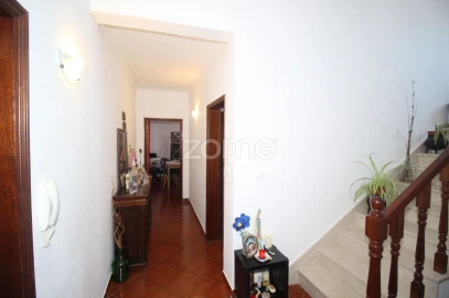 Moradia T3 para Venda em Aguiar