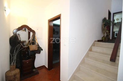 Moradia T3 para Venda em Aguiar