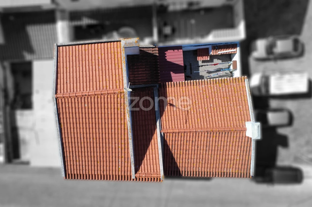 Moradia T3 para Venda em Aguiar Foto 33