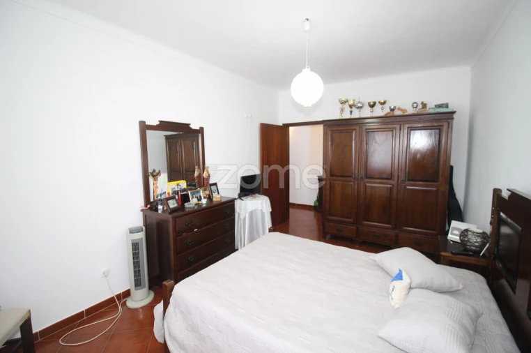 Moradia T3 para Venda em Aguiar Foto 6