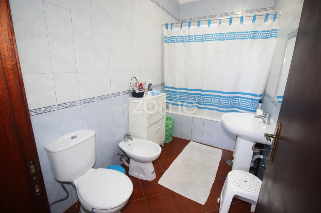 Moradia T3 para Venda em Aguiar Foto 27