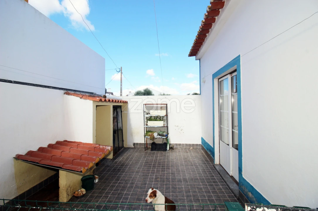 Moradia T3 para Venda em Aguiar Foto 16