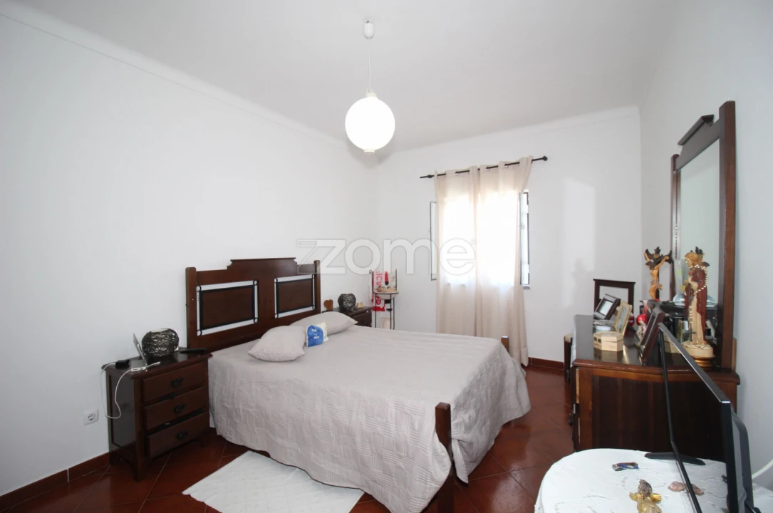 Moradia T3 para Venda em Aguiar Foto 4