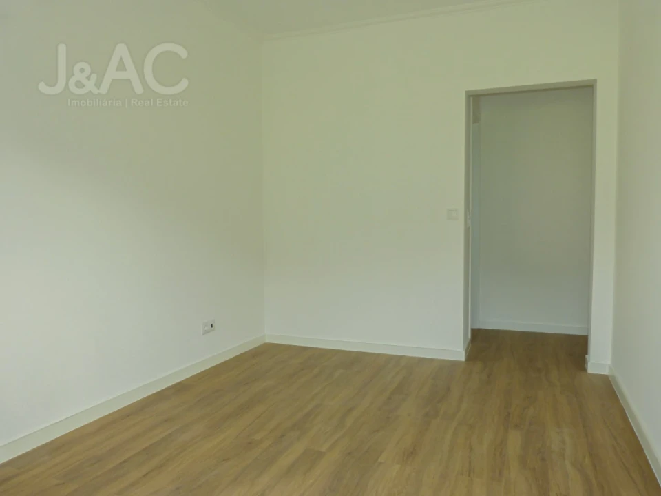Apartamento T2 para Arrendamento em Cascais e Estoril Foto 10