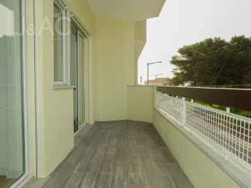 Apartamento T2 para Arrendamento em Cascais e Estoril