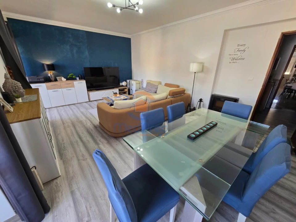 Apartamento T2 para Venda em Odivelas Foto 3