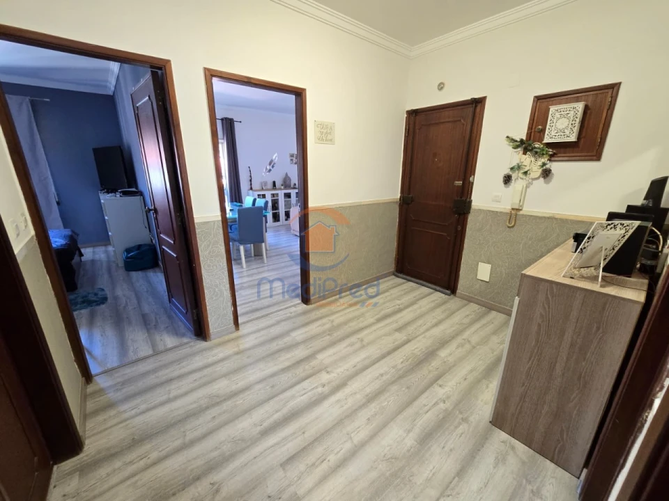Apartamento T2 para Venda em Odivelas Foto 9