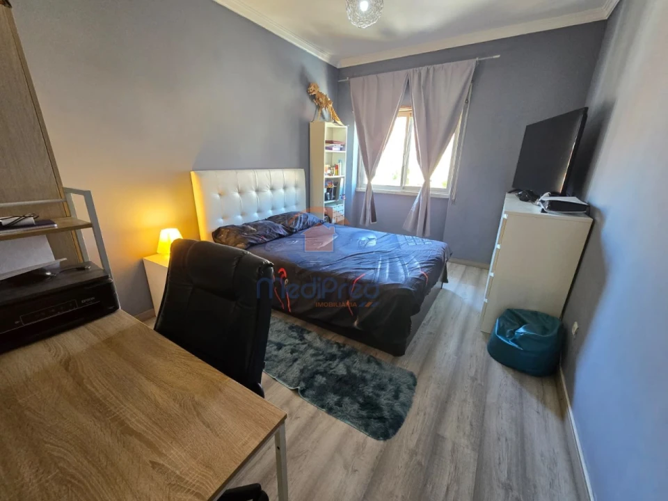 Apartamento T2 para Venda em Odivelas Foto 10