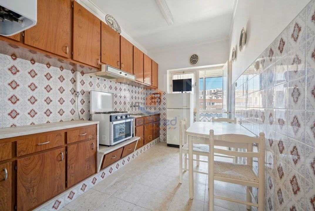 Apartamento T1 para Venda em Almada, Cova da Piedade, Pragal e Cacilhas Foto 12