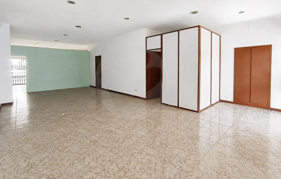 Loja para Arrendamento em Póvoa de Varzim, Beiriz e Argivai Foto 4