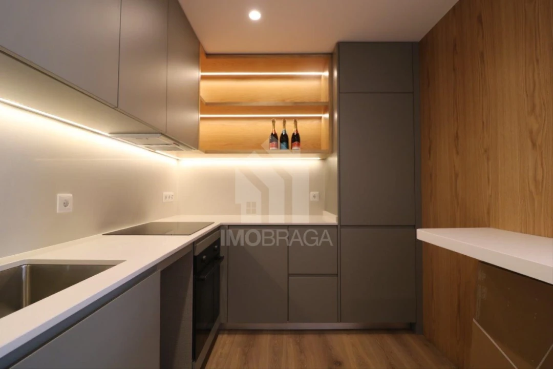 Apartamento para Venda em São Vitor (Braga) Foto 6