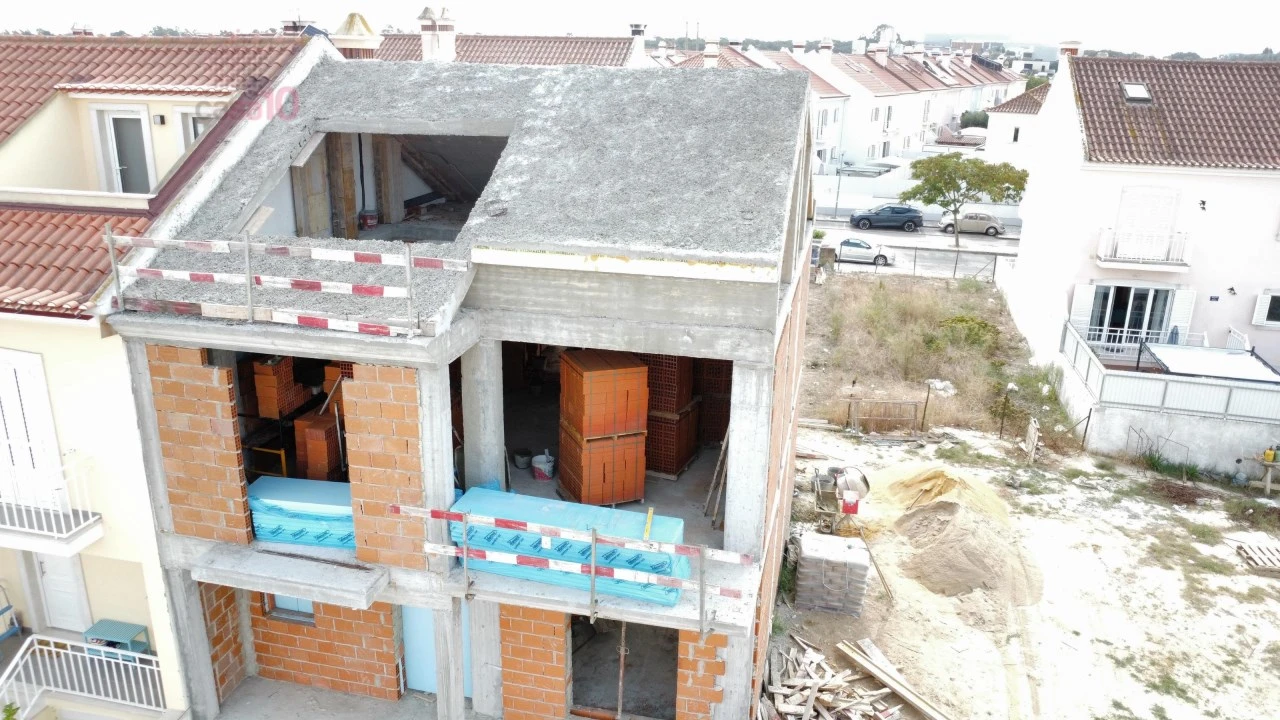 Moradia T3 para Venda em Alcochete Foto 5