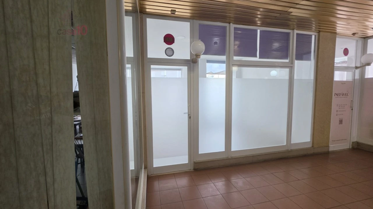Loja para Venda em Alto do Seixalinho, Santo André e Verderena Foto 3