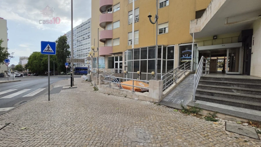 Loja para Venda em Alto do Seixalinho, Santo André e Verderena