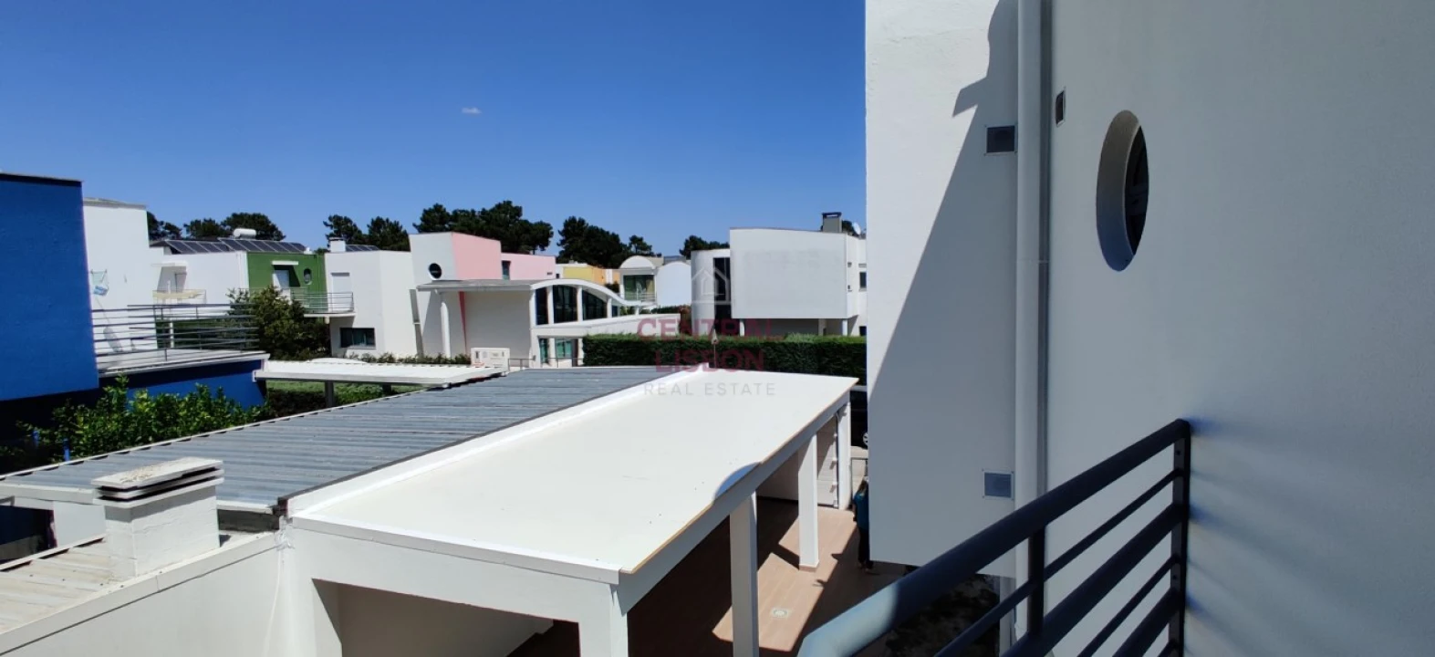 Moradia T5 para Venda em Quinta do Anjo Foto 29