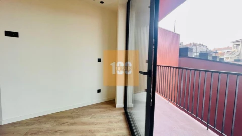 Apartamento T1 para Arrendamento em Bonfim