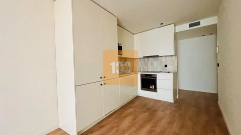 Apartamento T1 para Arrendamento em Bonfim