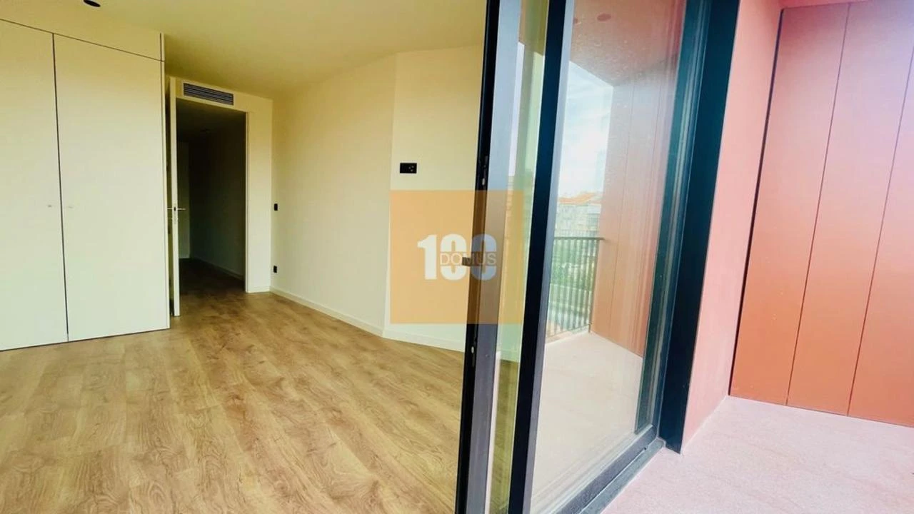 Apartamento T1 para Arrendamento em Bonfim Foto 23