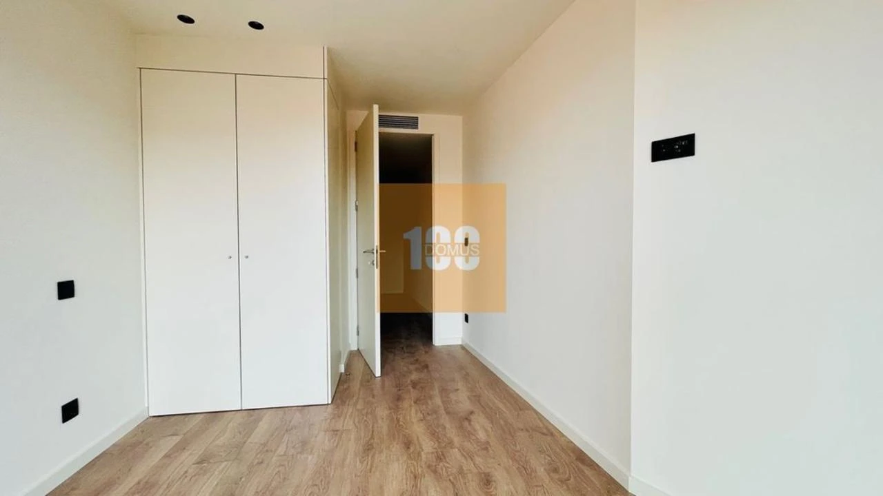 Apartamento T1 para Arrendamento em Bonfim Foto 18