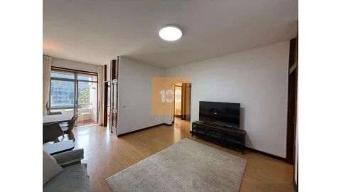 Apartamento T2 para Arrendamento em Cedofeita, Santo Ildefonso, Sé, Miragaia, São Nicolau e Vitória