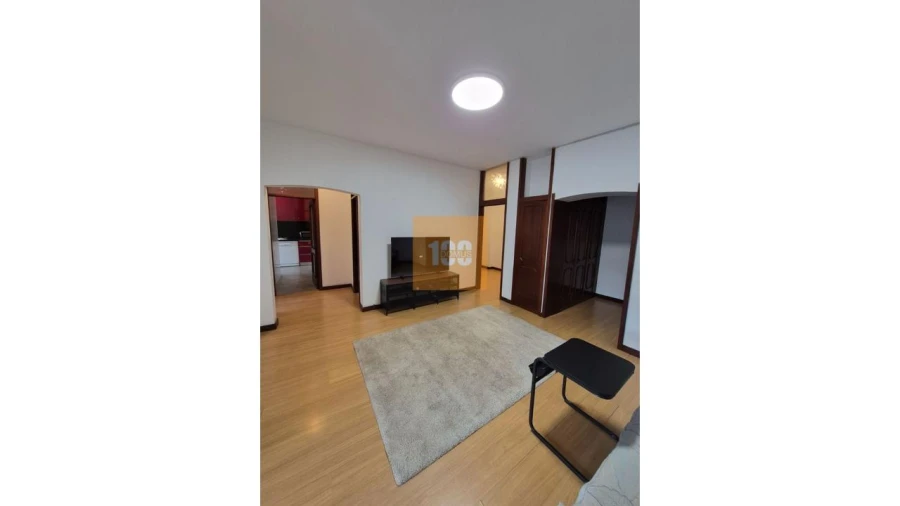Apartamento T2 para Arrendamento em Cedofeita, Santo Ildefonso, Sé, Miragaia, São Nicolau e Vitória Foto 5