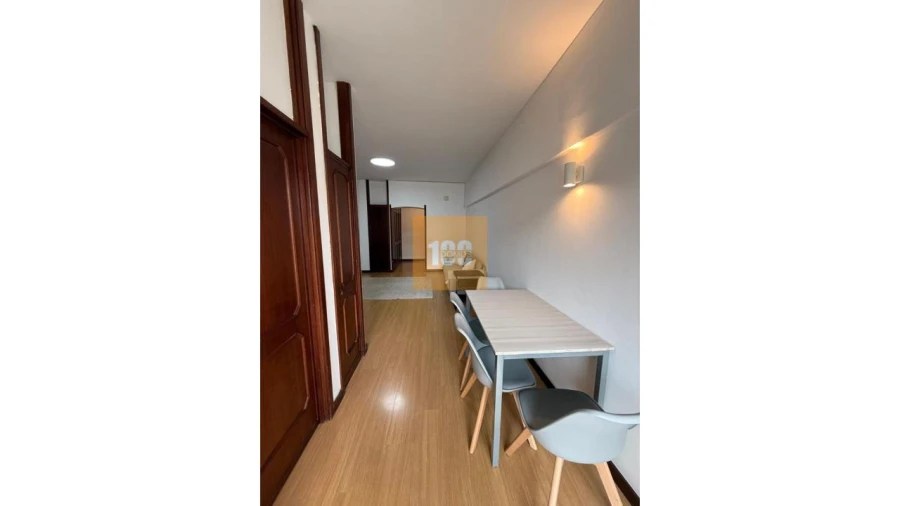 Apartamento T2 para Arrendamento em Cedofeita, Santo Ildefonso, Sé, Miragaia, São Nicolau e Vitória Foto 10