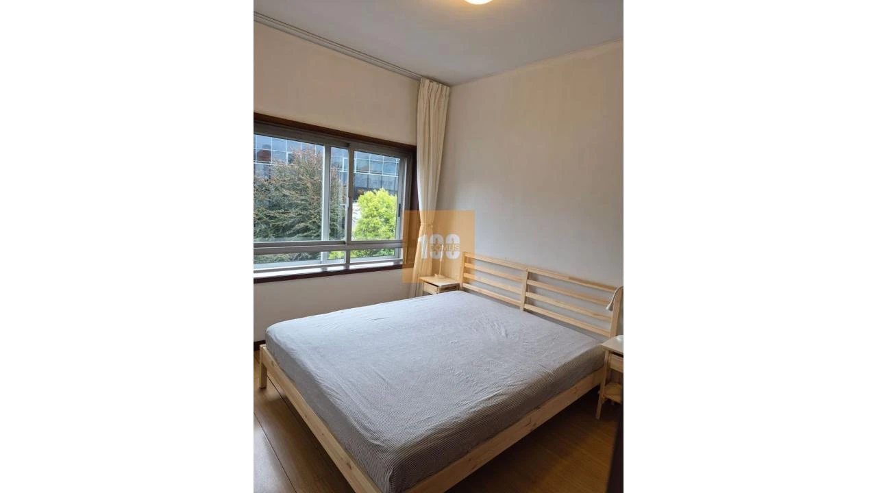 Apartamento T2 para Arrendamento em Cedofeita, Santo Ildefonso, Sé, Miragaia, São Nicolau e Vitória Foto 9