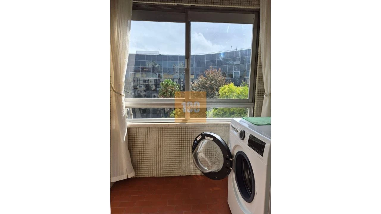 Apartamento T2 para Arrendamento em Cedofeita, Santo Ildefonso, Sé, Miragaia, São Nicolau e Vitória Foto 16