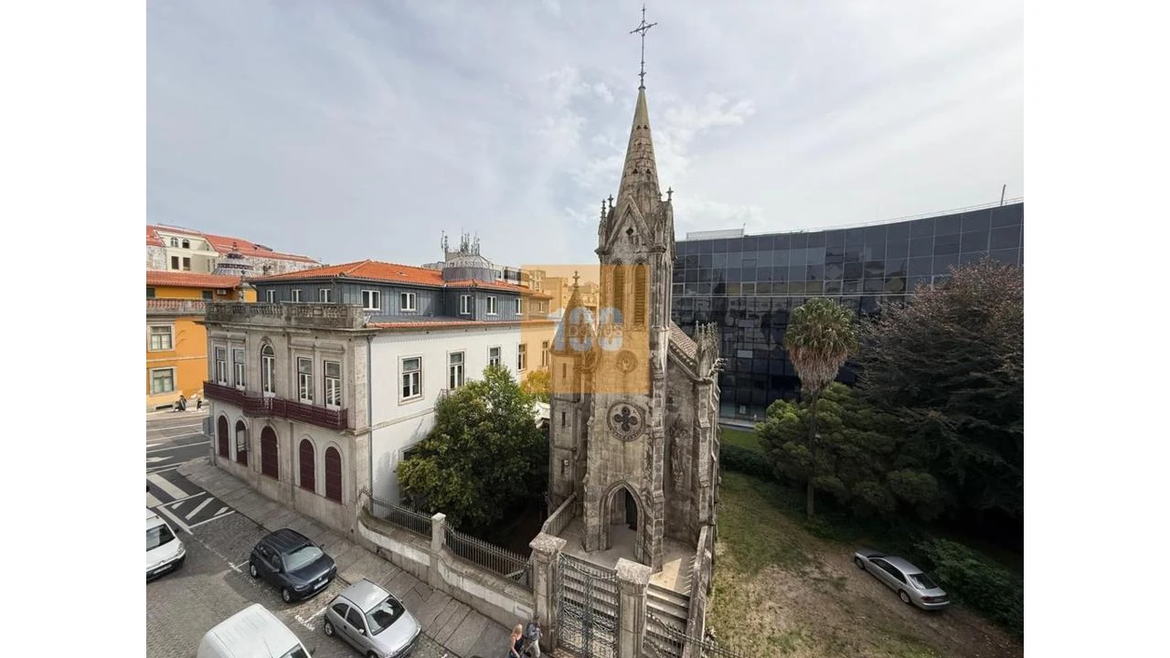 Apartamento T2 para Arrendamento em Cedofeita, Santo Ildefonso, Sé, Miragaia, São Nicolau e Vitória Foto 23