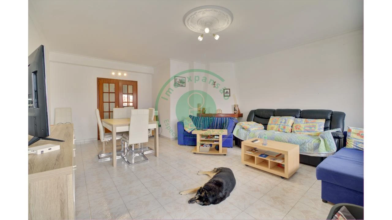 Apartamento T3 para Venda em Tavarede Foto 3