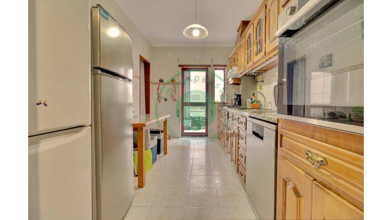 Apartamento T3 para Venda em Tavarede Foto 8