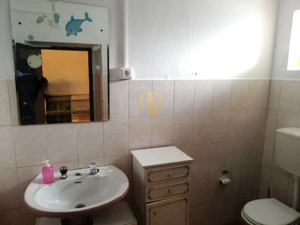 Moradia T2 para Venda em Santa Catarina da Fonte do Bispo Foto 17