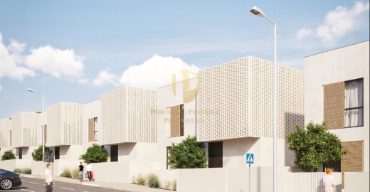 Moradia T3 para Venda em Moncarapacho e Fuseta