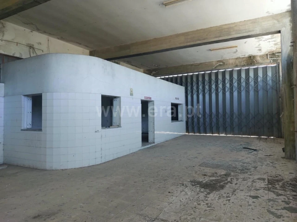 Armazém para Venda em Fiães Foto 16