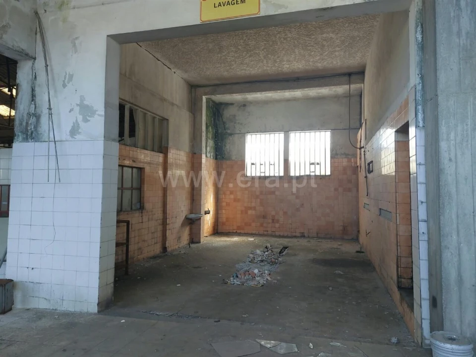 Armazém para Venda em Fiães Foto 9