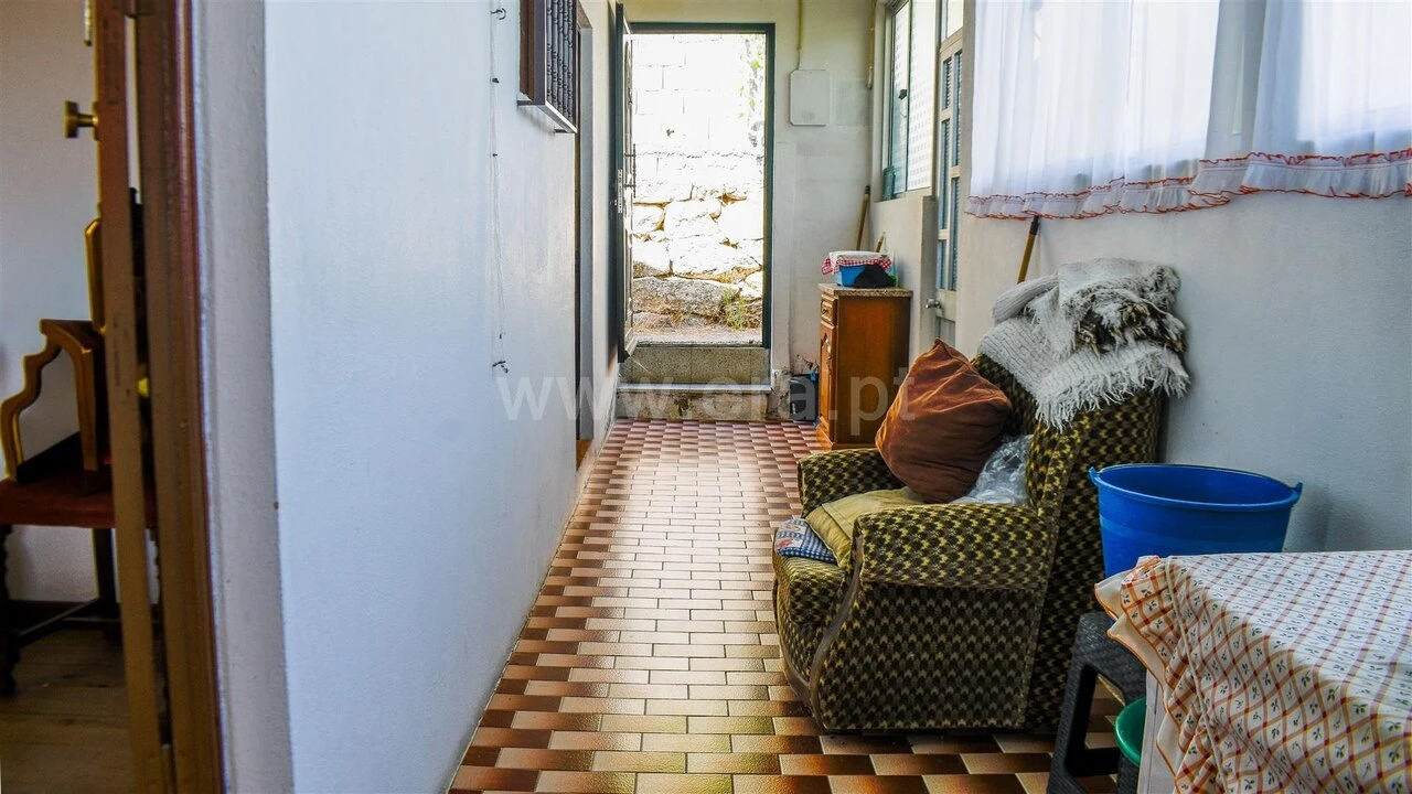 Quinta T3 para Venda em Santa Cruz do Douro e São Tomé de Covelas Foto 10