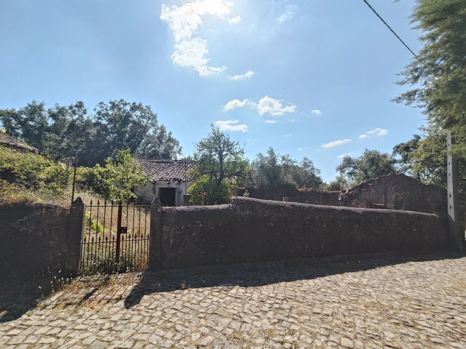 Moradia T6 para Venda em Pussos São Pedro Foto 36