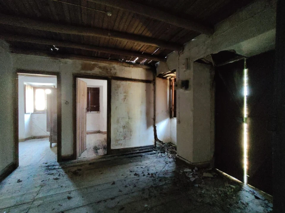 Moradia T6 para Venda em Pussos São Pedro Foto 2