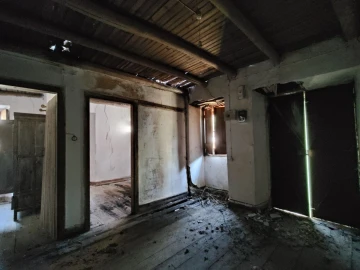 Moradia T6 para Venda em Pussos São Pedro