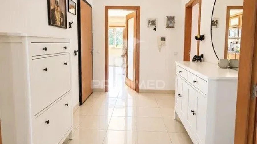 Apartamento T3 para Venda em Marvila, Ribeira Santarém, São Salvador, São Nicolau