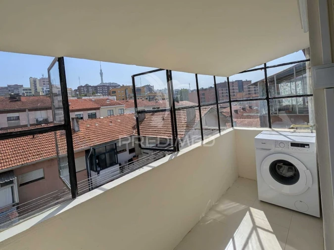 Apartamento T2 para Venda em Mafamude e Vilar do Paraíso Foto 18