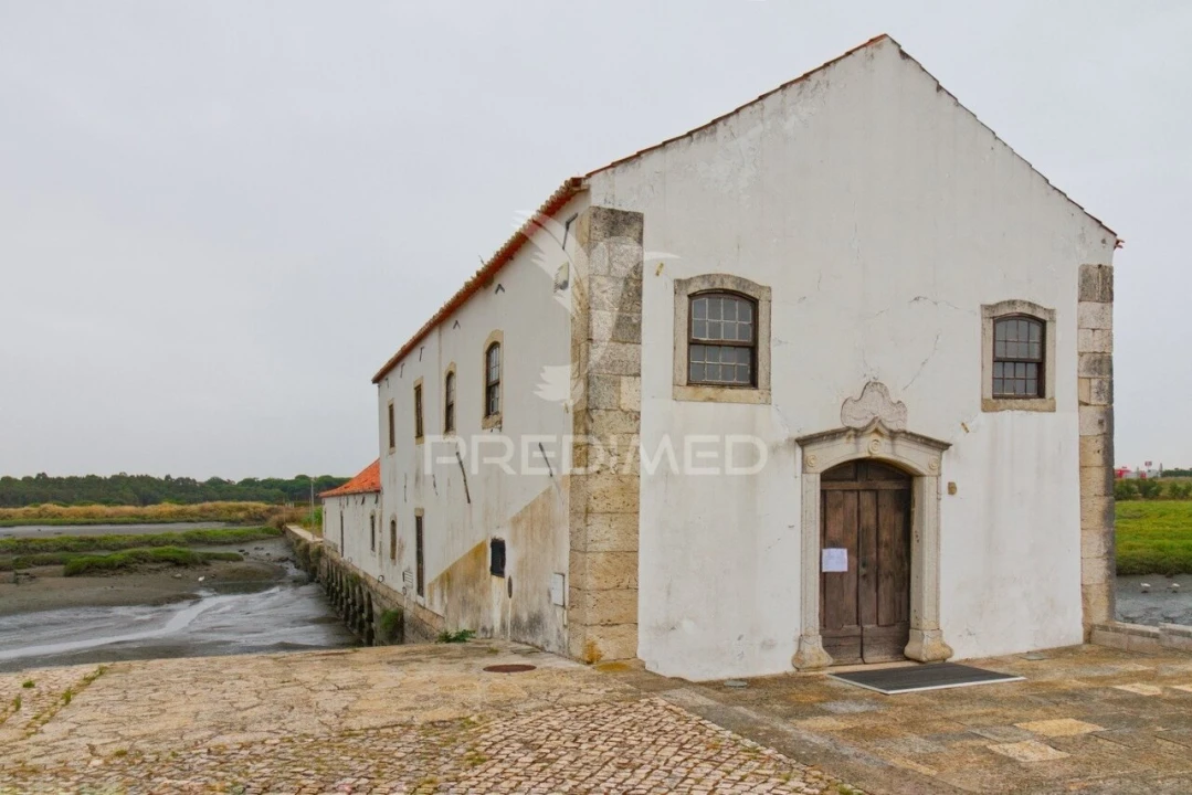 Apartamento T2 para Venda em Corroios Foto 28