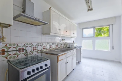 Apartamento T2 para Venda em Corroios