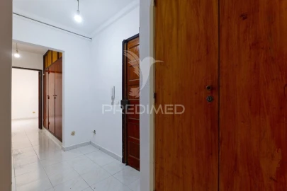 Apartamento T2 para Venda em Corroios