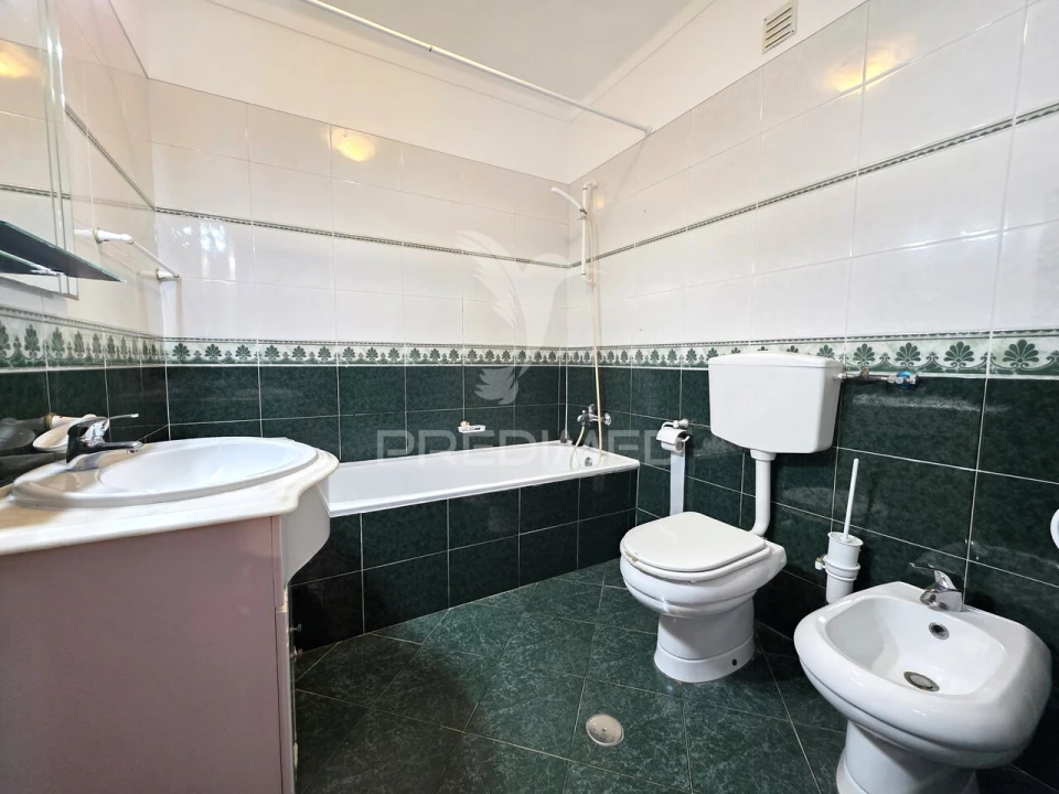 Apartamento T3 para Venda em Nossa Sra de Fatima Foto 24