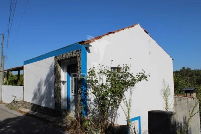 Moradia T3 para Venda em Olalhas