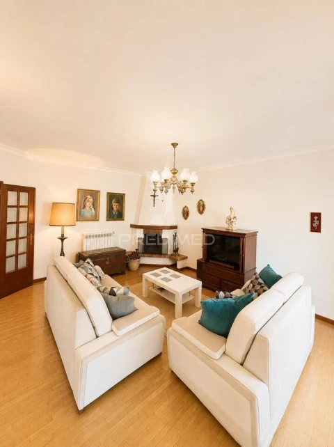 Apartamento T3 para Venda em Valença, Cristelo Covo e Arão