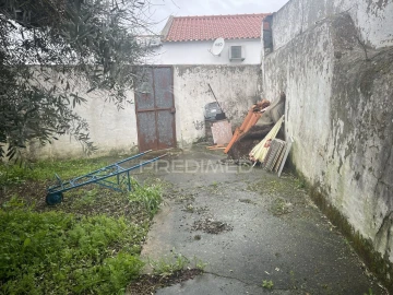 Moradia T2 para Venda em Alfundão e Peroguarda