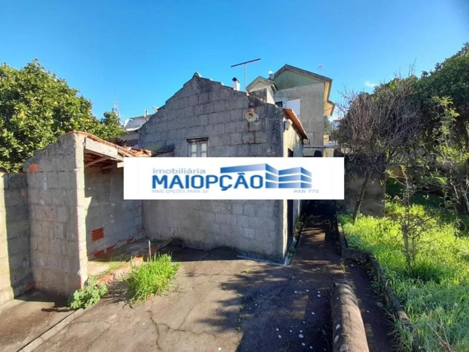 Moradia T3 para Venda em Tavarede Foto 4